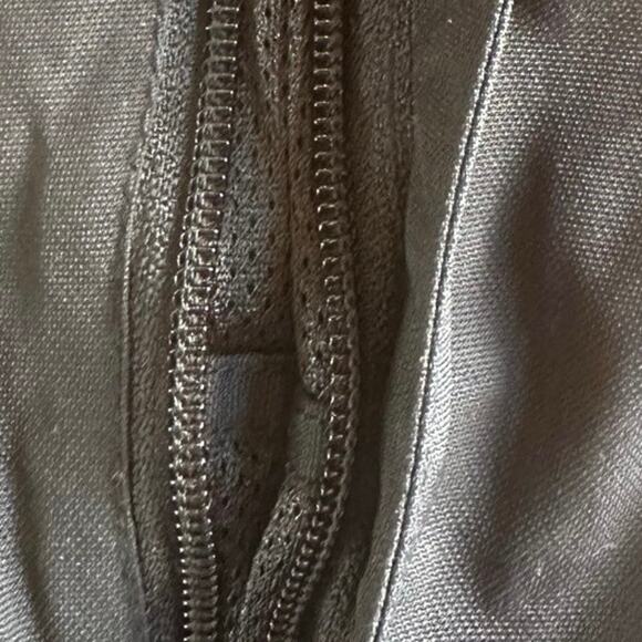 Mannual 686 Black Snowboard Pants Sz. XL - Picture 8 of 9